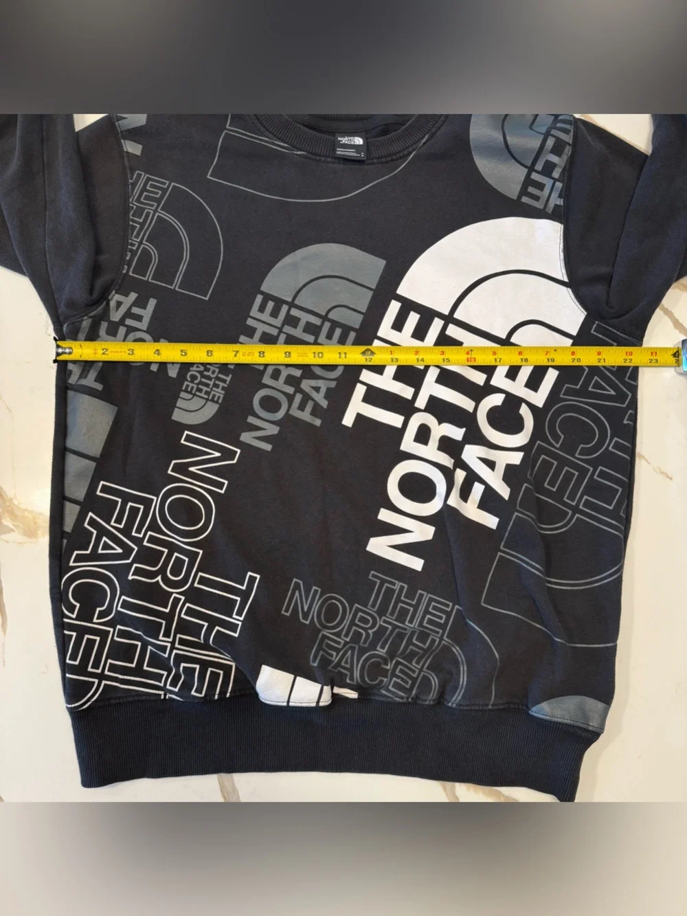 The North Face Logo Graphic Crewneck Sweatshirt Black Men’s Medium